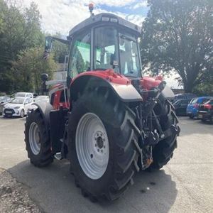 Tracteurs agricoles Massey Ferguson 6S.180 d'occasion, 4 roues motrices, moteur diesel 70 CV, transmission par engrenages avec pompe et boîte de vitesses, à vendre - Product Image 3