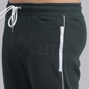 Conjunto Deportivo Informal con Capucha para Hombre, de Dos Piezas, con Media Cremallera, Corte Regular, Ligero, Textura Suave, Detalles Modernos para Uso Diario - Product Image 6