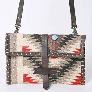 Pochette de couverture de selle en cuir de vache avec dragonne en cuir Vintage Western Boho Aztec Pattern New Style - Product Image 5