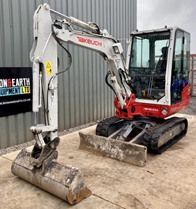 Mini-excavatrice TAKEUCHI TB230 d'origine en gros, 24 CV, châssis ouvert, moteur diesel, homologuée EPA CE, hydraulique auxiliaire, 2 vitesses, PLC - Product Image 2