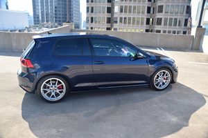 Offre exceptionnelle : Volkswagen GTI SE d'occasion 2016, propre et prête à être expédiée - Product Image 3