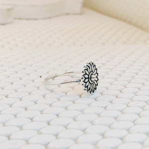 Boda 925 Bisel de plata esterlina Ajuste Anillos de flores minimalistas para mujeres y niños Joyería de moda hecha a mano - Product Image 3