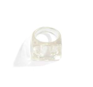Resin Acrylic Rings Round Shape Handcrafted Love Ring Women Party Jewelry Wholesale Supply for Best Price - Product Image 2