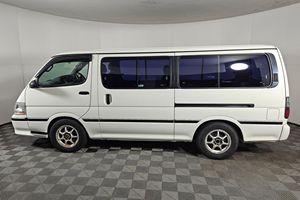 Toyota HiAce Super Custom USADO de 1998 - Product Image 3