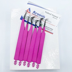 Vente en gros de pinces à épiler pour extension de cils en acier inoxydable Pointe plasma noire Pointe en fibre violette avec logo personnalisé Produit durable - Product Image 1