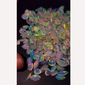 258 pièces d'opale éthiopienne naturelle avec feu 8x6mm 9x7mm 10x8mm 11x9mm facette de poire ovale 247 Cts Lot Iroc ventes pierres précieuses US $420 tout - Product Image 4