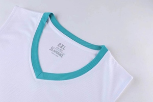 Uniforme de Baloncesto Personalizado, Suministro al por Mayor de Fábrica, con Tela Suave y Cómoda, Material Premium, Costuras Resistentes y MOQ Bajo - Product Image 5