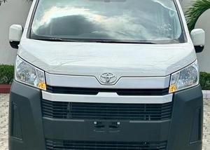 TOYOTA HIACE BUS 2024 TH2024 EN EXCELENTE ESTADO, IMPECABLE, Euro III, 5 Velocidades - Product Image 2