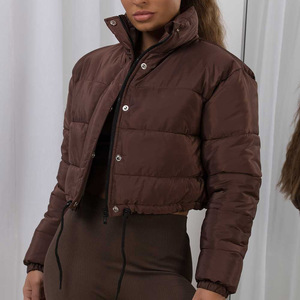 Chaqueta Corta Acolchada Informal con Logotipo Personalizado para Mujer, Chaqueta Corta Transpirable, Chaqueta de Burbuja Informal, Abrigos Acolchados para Invierno para Mujer - Product Image 6