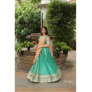 Maruti moda MF771 Cosmos señoras fiesta traje Jequard Lehenga Choli seda rusa bordado Dupatta elegante fusión elegancia - Product Image 1