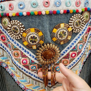 Chaqueta Vaquera Azul de Diseño para Mujer, Estilo Y2K, Bordado, Borlas, Cadena, Lavado al Agua, Informal, Talla Grande, con Algodón Grueso - Product Image 3