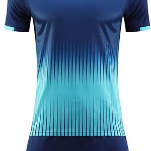 ชุดเสื้อและกางเกงฟุตบอลราคาขายส่ง รับผลิตเสื้อและกางเกงฟุตบอลตามสั่ง สำหรับชุดกีฬาฟุตบอลชาย โพสต์โดย Dress Sports - Product Image 2