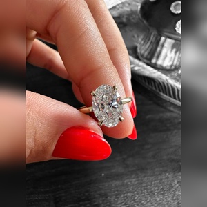 Anillo de Compromiso y Boda de Lujo de Oro Sólido de 18K con Diamante Ovalado de Laboratorio de 2 CT, Certificado IGI VVS2/VVS1, Compra al por Mayor de Fábrica - Product Image 6