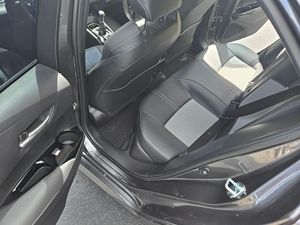 Toyota Corolla 2022 Hatchback XSE, Bajo Kilometraje, Caja de Cambios Automática, Volante a la Izquierda, Neumáticos R20, Estado Oscuro - Product Image 6