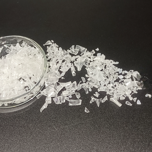 Flocons de bouteilles PET recyclées premium, lavés à chaud et transparents, qualité moulage par soufflage ZA, fournisseur en gros OEM - Product Image 1