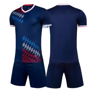 Conception personnalisée Uniformes de football pour hommes Kits de football 100% polyester pour l'entraînement et les vêtements de sport Maillot de football pour jeu complet - Product Image 5
