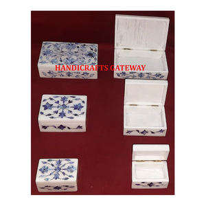 Boîte à bijoux en marbre blanc naturel, incrustation de nacre bleue, design floral en forme de rectangle, emballage et cadeaux en chaîne dorée - Product Image 1