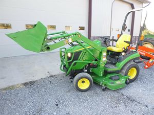 Tractor usado 2015 Johnn Deeere 1025R - Product Image 4