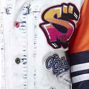 Veste universitaire en laine 100% personnalisée OEM pour hommes, adultes et jeunes Veste grande taille avec design brodé Vestes à manches en cuir - Product Image 6