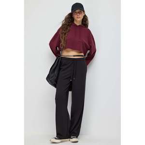 Pantalones Deportivos de Pierna Ancha con Cintura Ajustable y Tacto Suave - Product Image 1