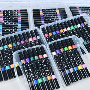 Pennarelli glitterati 48 pezzi 96 colori a doppia punta per disegno e artigianato - Product Image 1
