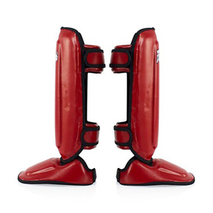Espinilleras Fairtex de Cuero de Alta Calidad, Protector de Piernas y Pies Profesional Hecho a Medida para MMA, Muay Thai y Kickboxing - Product Image 3