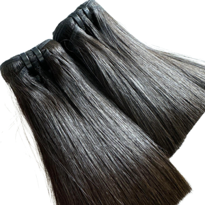 Paquets de cheveux indiens bruts vierges en gros | Extensions de cheveux humains 100% naturels | Style bouclé aligné sur les cuticules - Product Image 1