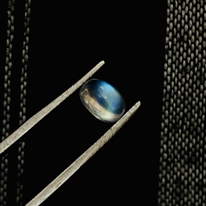 2023 populaire usine en gros Eye-Clean naturel arc-en-ciel bleu feu pierre de lune Cabochon de haute qualité pour la fabrication de bijoux - Product Image 5