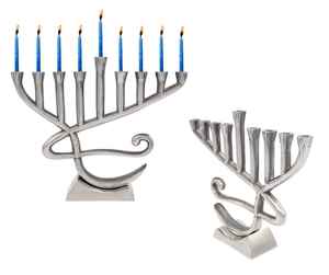 Menorá Antigua de Aluminio de 9 Brazos, Personalizable, de Alta Demanda, Metal Premium, Candelabro Judío Navideño, Hecho a Mano - Product Image 3