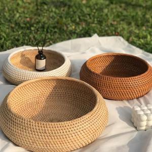 Holiday Theme Rattan Seashell Serving <b>Tray</b> Craft Stylish Table Accent and <b>Warm</b> Home Decor - Product Image 4