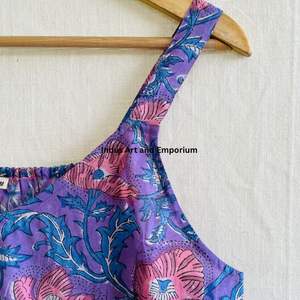 Hermoso Vestido Estampado Floral en Bloques de Algodón, Vestido para Uso Casual, Vestido Estampado a Mano - Product Image 2