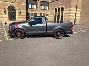 2025 F-150 SHELBY 770-hp Turbo V10 AWD, Poco Kilometraje, Interior de Cuero, Detalles Claros, Automático de 8 Velocidades - Product Image 3