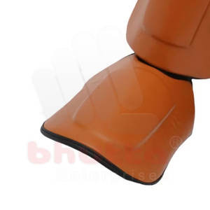 Espinillera unisex con logotipo personalizado hecha de cuero para la protección de la pierna de compresión Warm Shin Pad Guard - Product Image 2