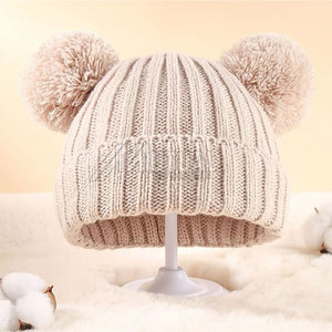 Comfortable Wear <b>Beanie</b> Hat Casual <b>Streetwear</b> <b>Beanie</b> Hat For Autumn Fashion With Custom Logo Option - Product Image 3