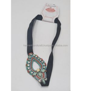 สร้อยคอลูกปัดเรซินหลากสีทำจากช่างฝีมือ - Product Image 3