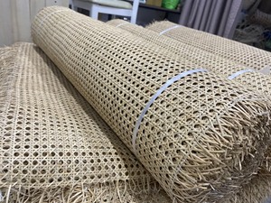 Canne à sangle en rouleau de maille en rotin fait à la main de bonne qualité, rotin en plastique PE, canne à sangle en rotin naturel et semi blanchi - Product Image 5