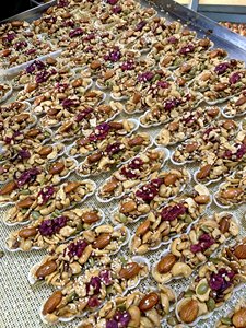 นัทโบทเค้กมินิของหวานกรุบกรอบที่สมบูรณ์แบบสำหรับร้านกาแฟเมนูเบเกอรี่และส่งออกสินค้าจากเวียดนาม - Product Image 4