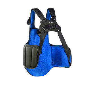 Logo personnalisable Sports Safety Chest Guard Protecteur de corps de protection durable pour MMA Taekwondo Martial Training Soft Feature - Product Image 3