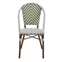 Chaise de jardin en métal et plastique de style parisien de haute qualité prête à l'exportation depuis l'Espagne pour l'extérieur ou le restaurant
