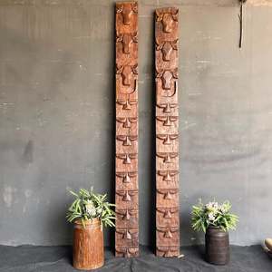 Panel Decorativo Étnico de Madera Naga para Pared - Product Image 1