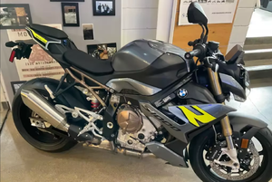 มอเตอร์ไซค์สปอร์ต BMW S 1000 R สำหรับขาย - Product Image 4