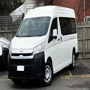 HIACE 2019, Superventas, Diésel, Automática, 5 Plazas, Turbo, Tracción en las Cuatro Ruedas, Cuero, R16, Color Oscuro, Motor 6.1-8L, Techo Solar - Product Image 1