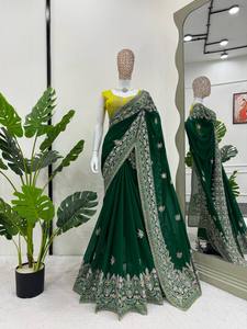 El último diseñador Faux Georgette Thread Work Saree de FabZone - Product Image 5