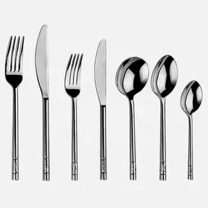 Couverts à poignée ronde gravés en acier inoxydable avec finition miroir Couverts parfaits pour la vaisselle de mariage et d'hôtel - Product Image 1