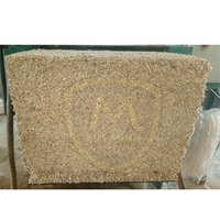 Produit dérivé des déchets agricoles : Farine de rafles de maïs, 14% d'humidité, granulométrie 1-10mm, origine Vietnam, pour alimentation animale et engrais