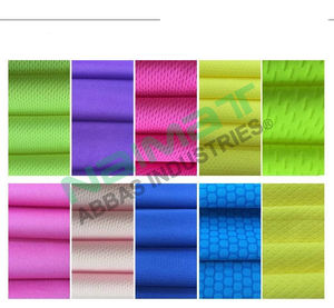 Pantalones cortos de entrenamiento para hombres al por mayor entrenamiento transpirable con bolsillo patrón sublimado sólido 100% poliéster de talla grande hasta 6XL - Product Image 5