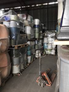 [Leo Nguyen Le] - Vente en gros de pots d'extérieur - Poteries céramiques d'extérieur - Pots de fleurs en céramique antique pour la décoration intérieure - Product Image 5