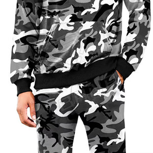 Trajes Deportivos Personalizables para Hombre, 100% Algodón, Corte Regular, con Capucha, Ecológicos, Estilo Casual de Verano, Diseño Simple, Hechos en Pakistán - Product Image 6