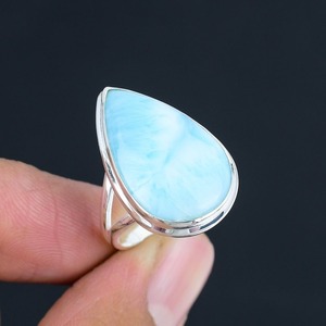 Anillo de promesa de Plata de Ley 925 de estilo bohemio de la mejor calidad hecho a mano con piedras preciosas Larimar y diamantes de corte de pera para fiestas - Product Image 5