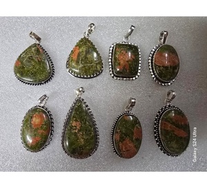 Charmant collier pendentif en pierres précieuses turquoise en argent pour femmes mariage bijoux de déclaration de luxe avec des détails complexes Inde - Product Image 5